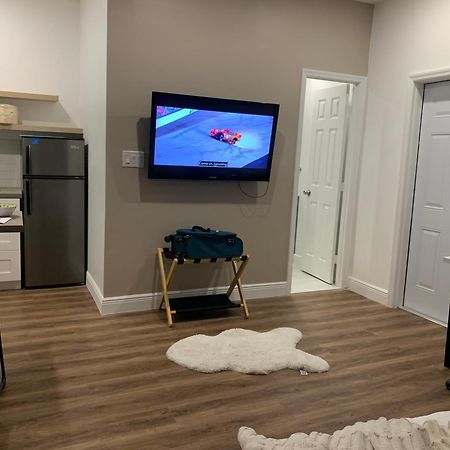 Biscayne Garden'S Studio Golden Glades Экстерьер фото