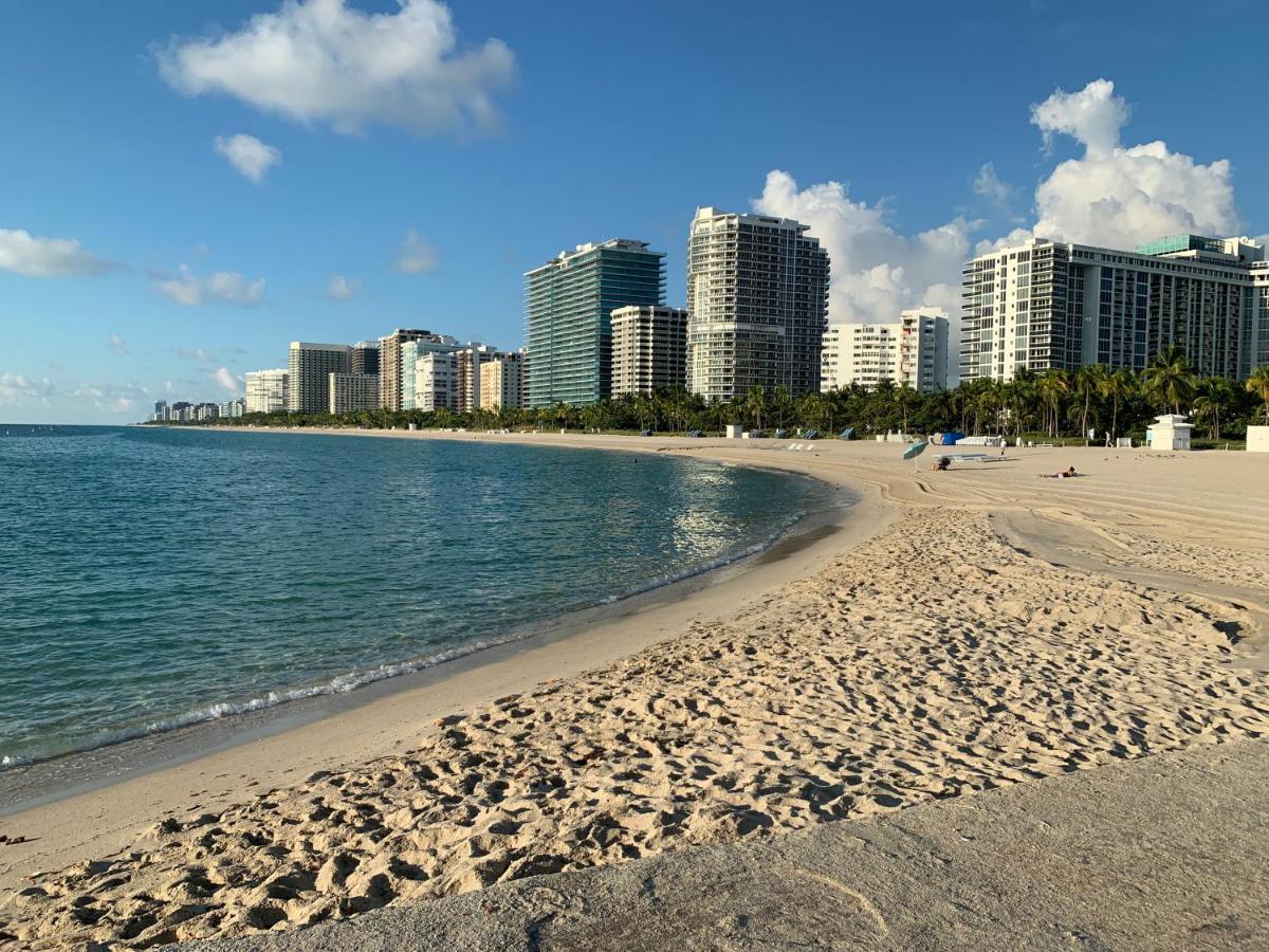 Biscayne Garden'S Studio Golden Glades Экстерьер фото