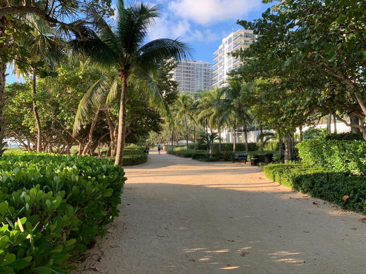Biscayne Garden'S Studio Golden Glades Экстерьер фото