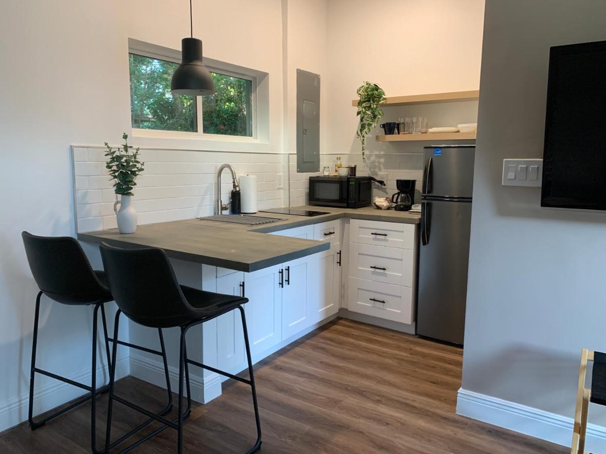 Biscayne Garden'S Studio Golden Glades Экстерьер фото